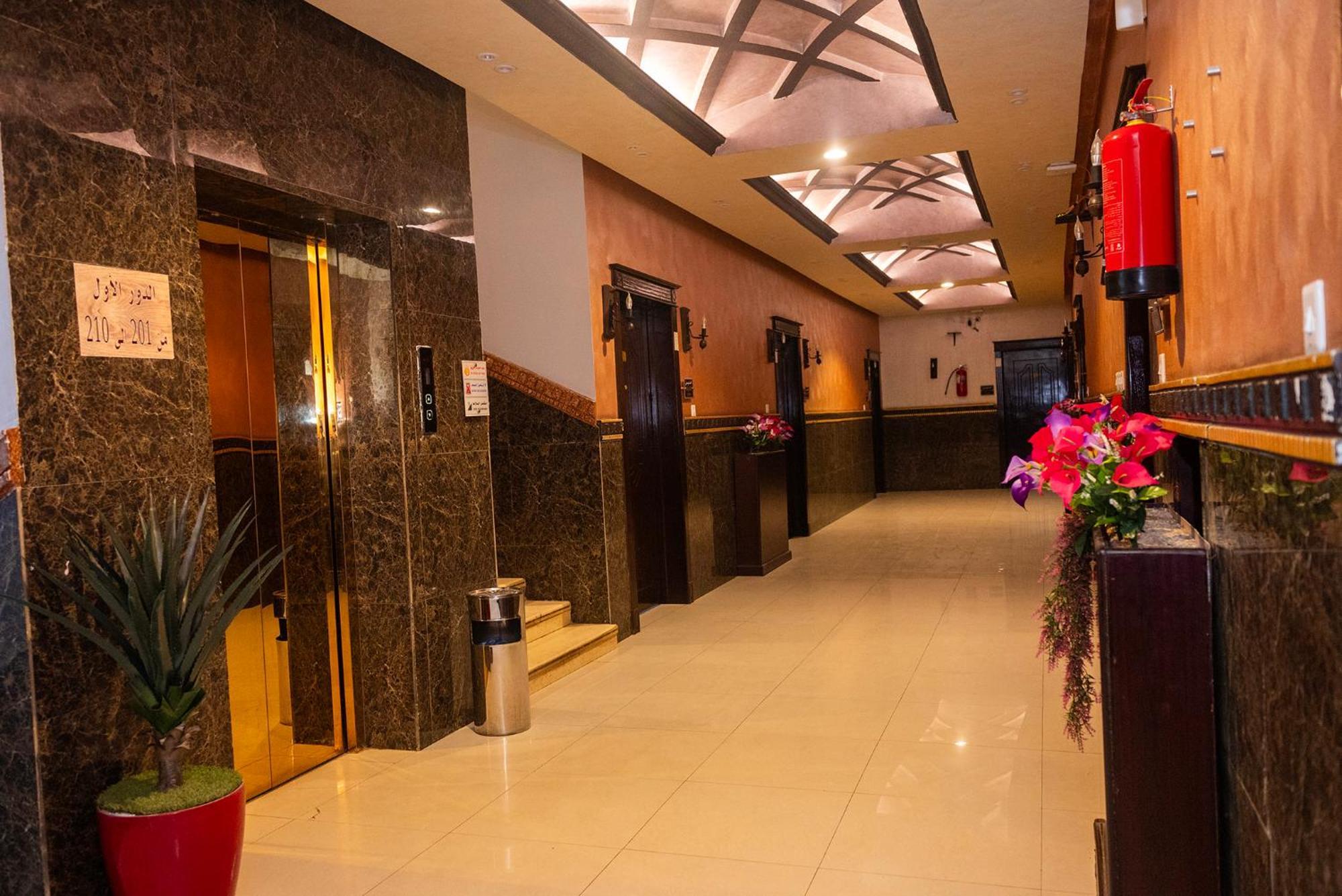 Ahlin Serviced Apartments Rijád Kültér fotó